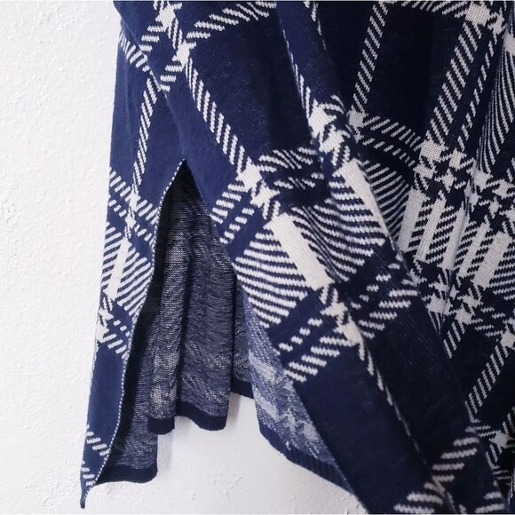 Torrid Made in USA Navy and Tan Plaid Open SS Cardigan Size 12-16 - Picture 5 of 8
